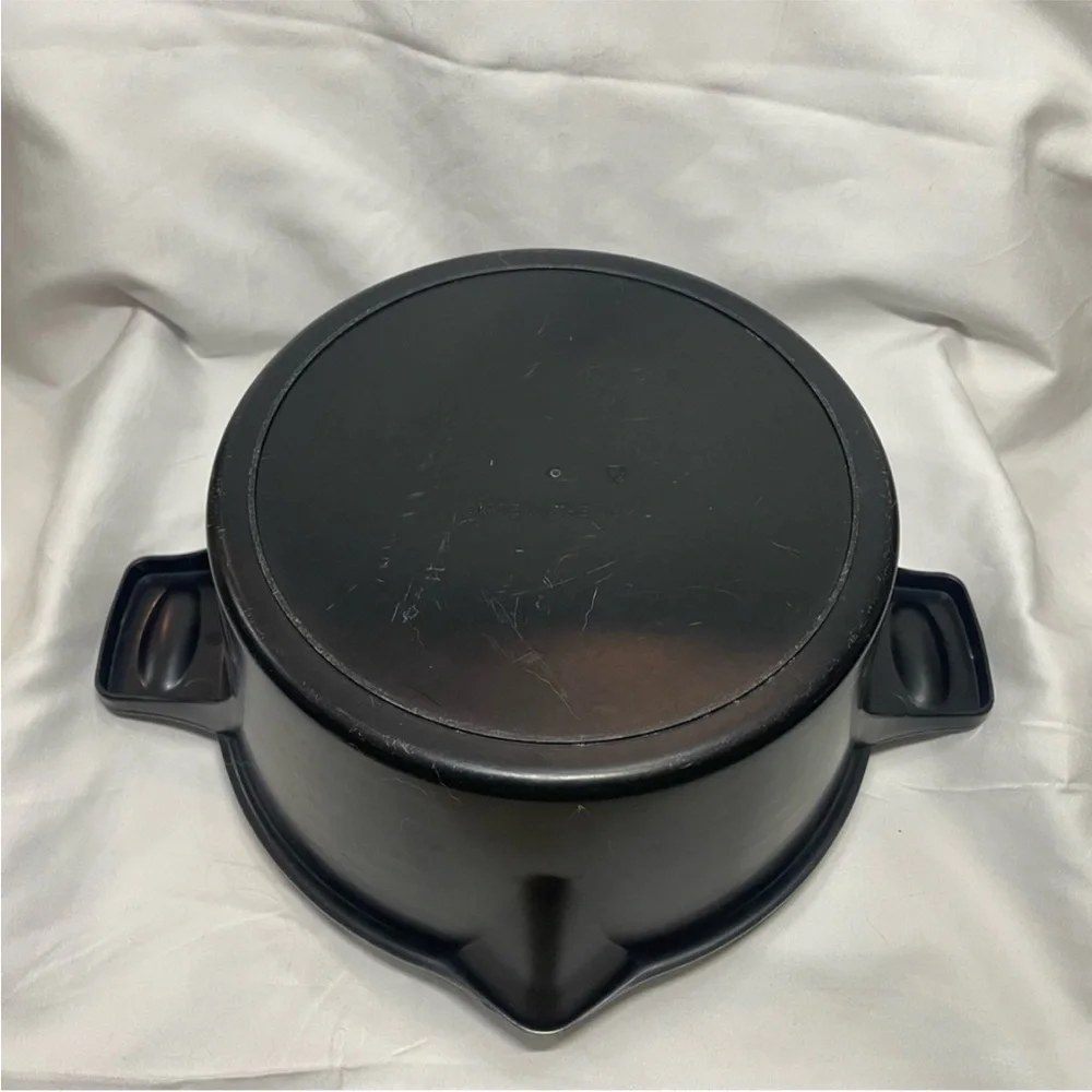 PAMPERED CHEF LARGE 8 Cup 2 Qt MICRO-COOKER MICROWAVE STEAMER STRAINER LID Black